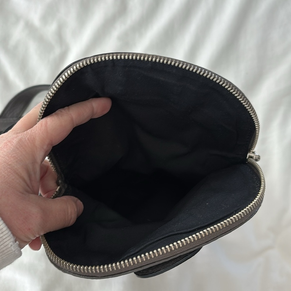 Marc By Marc Jacobs Leather Cross Body Bag Silver - Picture 9 of 16